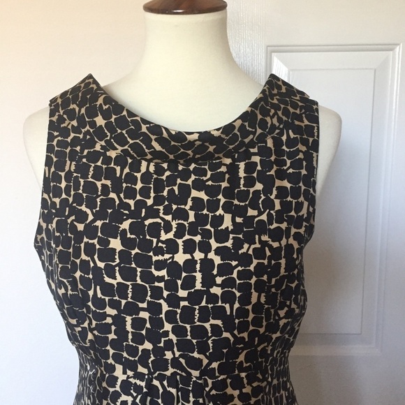 Donna RIcco Silk Dress Sleeveless  Patterned 8 - Picture 3 of 7